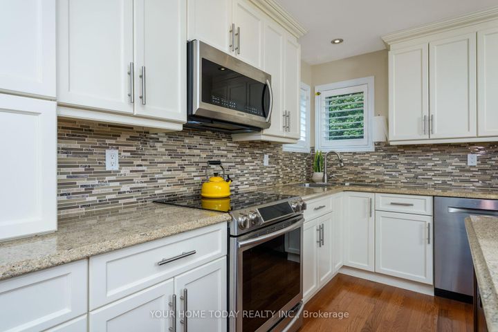 Photo 13 at 78 Harley Avenue, Georgetown, Halton Hills