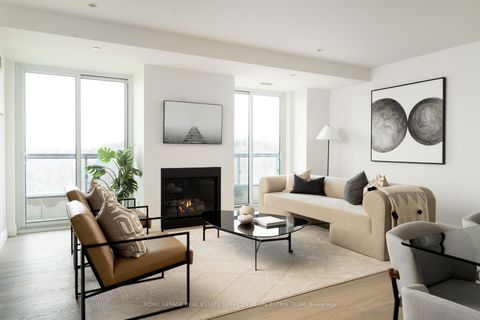 Photo 2 at 801 - 285 Avenue Road, St. Clair, Toronto