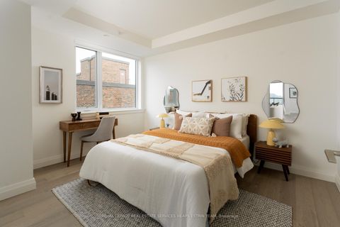 Photo 14 at 801 - 285 Avenue Road, St. Clair, Toronto