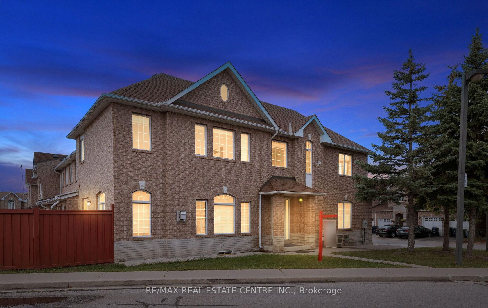 32 - 32 Viewcrest Circle, Clairville, Toronto 