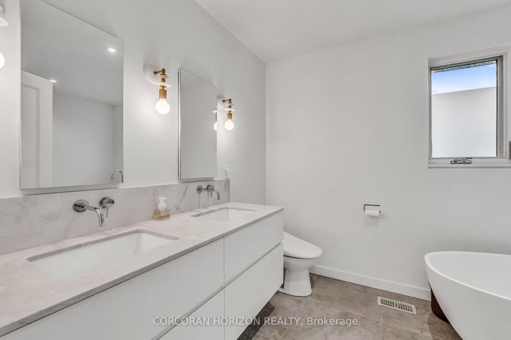 Photo 22 at 12 Barvale Court, West Deane, Toronto