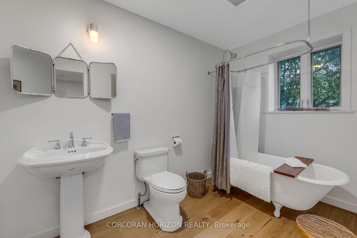 Photo 28 at 12 Barvale Court, West Deane, Toronto