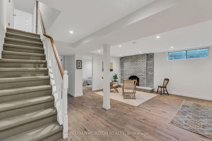 Photo 29 at 12 Barvale Court, West Deane, Toronto