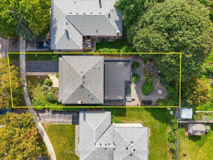 Photo 39 at 12 Barvale Court, West Deane, Toronto