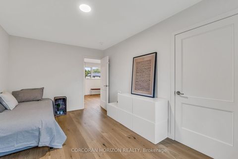 Photo 27 at 12 Barvale Court, West Deane, Toronto