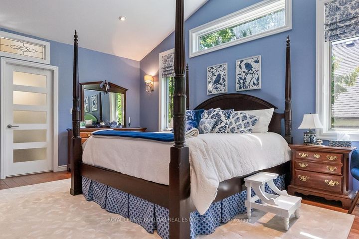 Photo 22 at 1318 Hillview Crescent, FA Falgarwood, Oakville