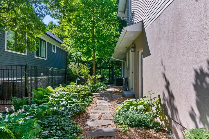 Photo 43 at 1318 Hillview Crescent, FA Falgarwood, Oakville
