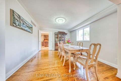 Photo 6 at 35 Highland Hill, Glen Park, Toronto