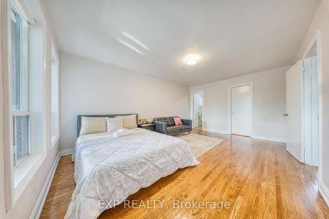 Photo 19 at 35 Highland Hill, Glen Park, Toronto
