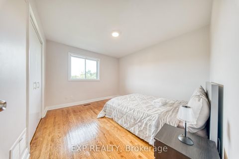 Photo 25 at 35 Highland Hill, Glen Park, Toronto