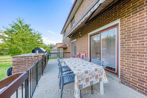 Photo 42 at 35 Highland Hill, Glen Park, Toronto