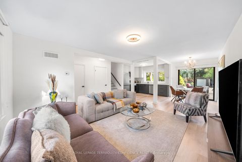 Photo 3 at 203 Churchill Avenue, Willowdale West, Toronto