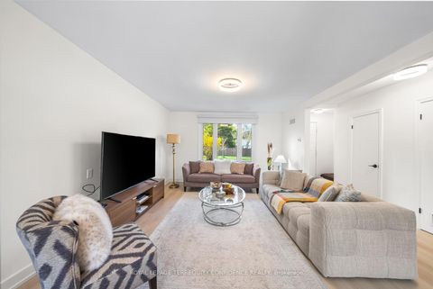Photo 4 at 203 Churchill Avenue, Willowdale West, Toronto