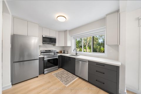 Photo 5 at 203 Churchill Avenue, Willowdale West, Toronto