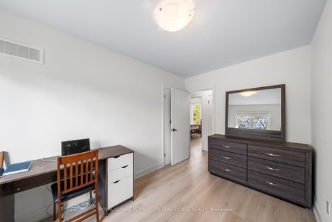 Photo 15 at 203 Churchill Avenue, Willowdale West, Toronto