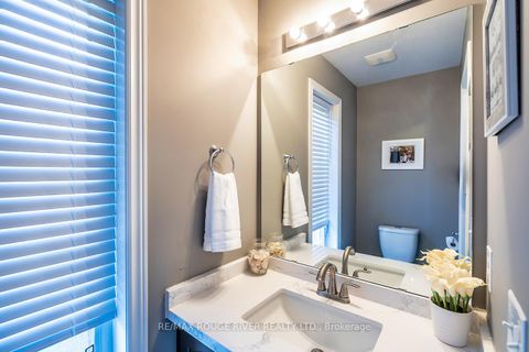 Photo 7 at 93 Bathgate Crescent, Courtice, Clarington