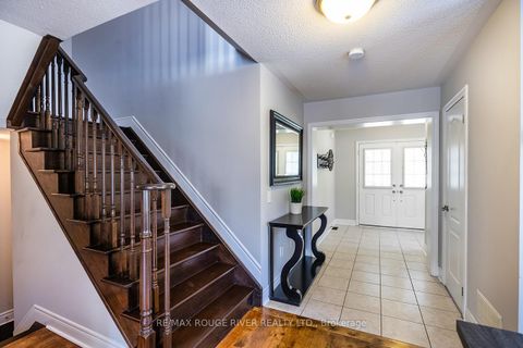 Photo 8 at 93 Bathgate Crescent, Courtice, Clarington