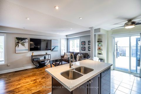 Photo 16 at 93 Bathgate Crescent, Courtice, Clarington