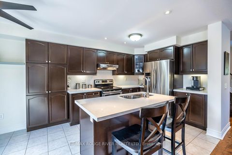Photo 17 at 93 Bathgate Crescent, Courtice, Clarington