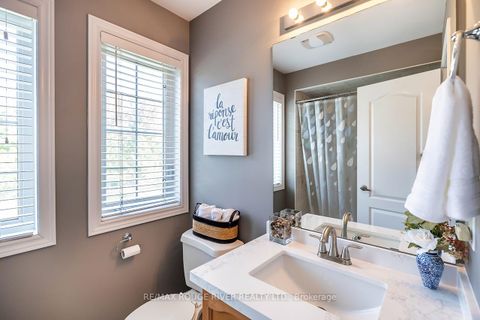 Photo 31 at 93 Bathgate Crescent, Courtice, Clarington