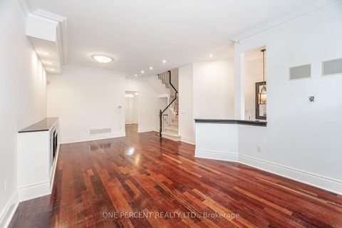 Photo 6 at 25 - 8038 Yonge Street, Uplands, Vaughan