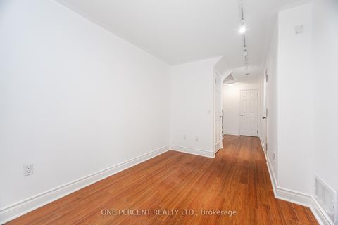 Photo 34 at 25 - 8038 Yonge Street, Uplands, Vaughan
