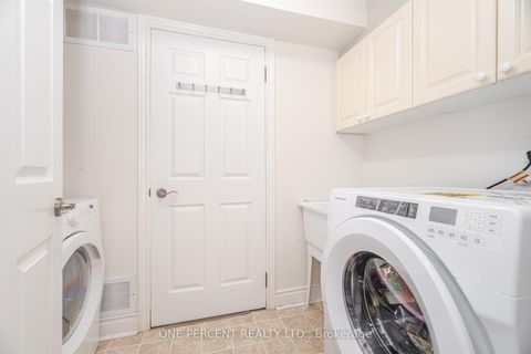 Photo 36 at 25 - 8038 Yonge Street, Uplands, Vaughan