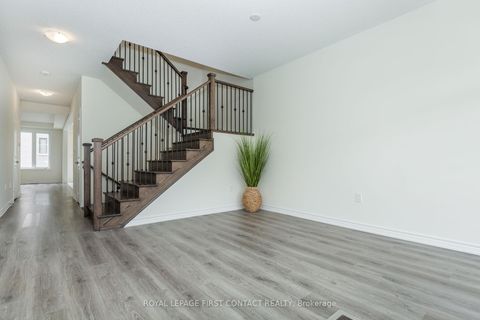Photo 3 at 86 Kenneth Rogers Crescent, Queensville, East Gwillimbury