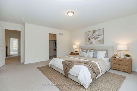Photo 24 at 86 Kenneth Rogers Crescent, Queensville, East Gwillimbury