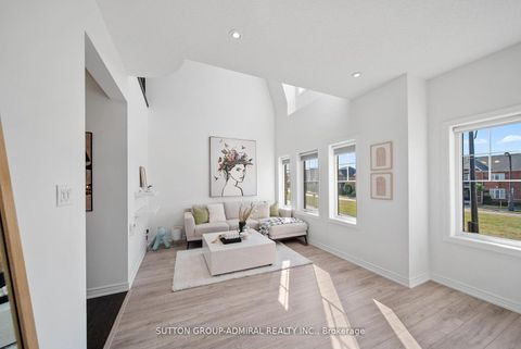 Photo 13 at 49 East's Corners Boulevard, Kleinburg, Vaughan