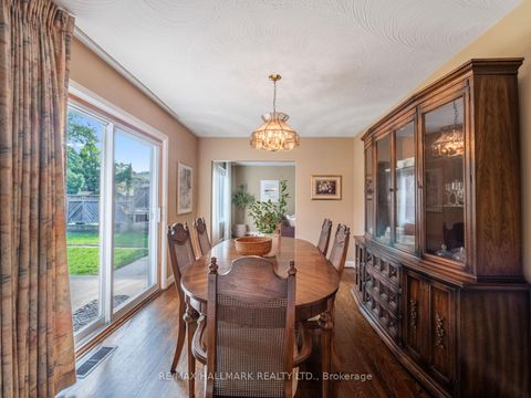 Photo 7 at 139 Floyd Avenue, Broadview North, Toronto