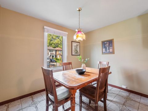 Photo 14 at 139 Floyd Avenue, Broadview North, Toronto