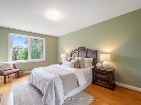 Photo 19 at 139 Floyd Avenue, Broadview North, Toronto