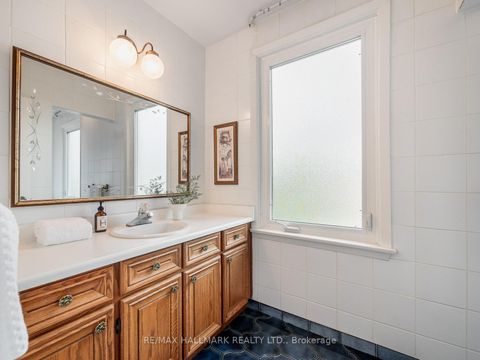Photo 31 at 139 Floyd Avenue, Broadview North, Toronto