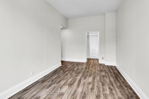 Photo 18 at 703 - 1901 Yonge Street, Mount Pleasant West, Toronto