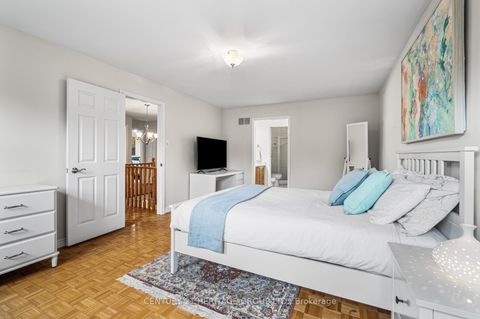 Photo 17 at 16 Wainwright Avenue, North Richvale, Richmond Hill