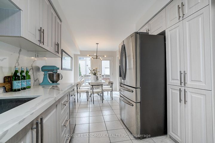 Photo 15 at 124 King William Crescent, Langstaff, Richmond Hill