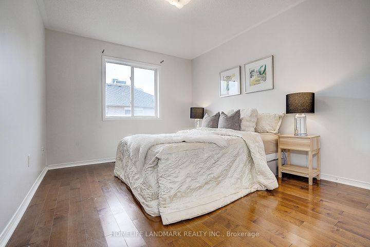 Photo 22 at 124 King William Crescent, Langstaff, Richmond Hill