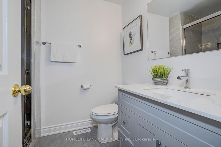 Photo 26 at 124 King William Crescent, Langstaff, Richmond Hill