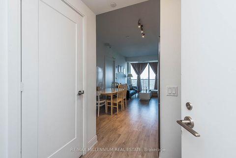 Photo 2 at 4801 - 70 Annie Craig Drive, Mimico, Toronto