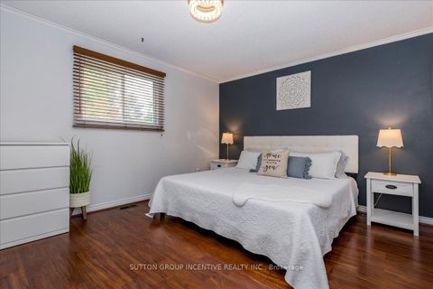 Photo 9 at 222 Huronia Road, Painswick North, Barrie Photo 9 at 222 Huronia Road, Painswick North, Barrie