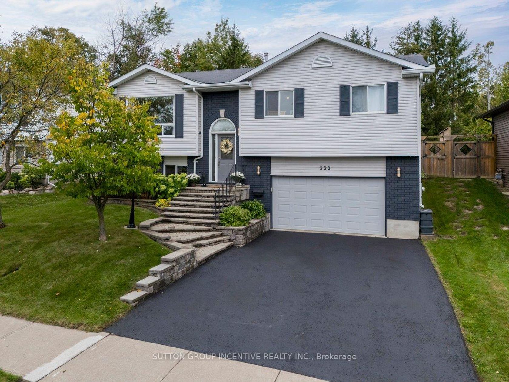 222 Huronia Road, Painswick North, Barrie photo 5 222 Huronia Road, Painswick North, Barrie photo 5