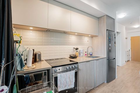 Photo 17 at 316 - 65 Annie Craig Drive NW, Mimico, Toronto