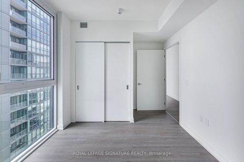 Photo 17 at 3408 - 357 King Street W, Waterfront Communities C1, Toronto