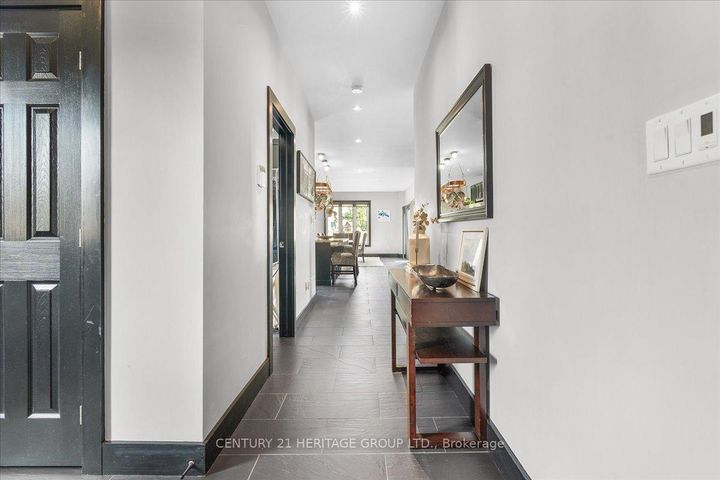 Photo 2 at 340 Old Mud Street, Stoney Creek, Hamilton
