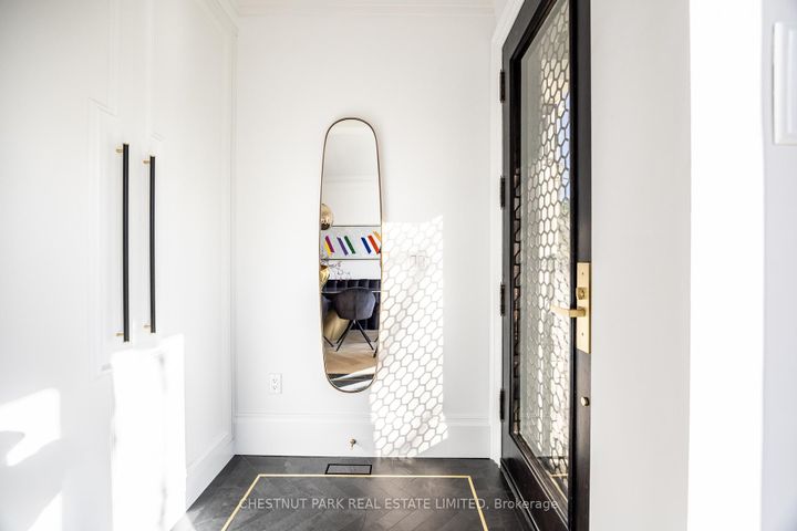 Photo 1 at 414 Bedford Park Avenue, Nortown, Toronto