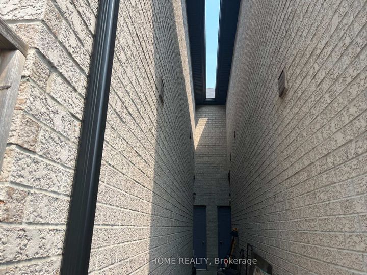Photo 44 at 215 Canada Drive, Vellore Village, Vaughan