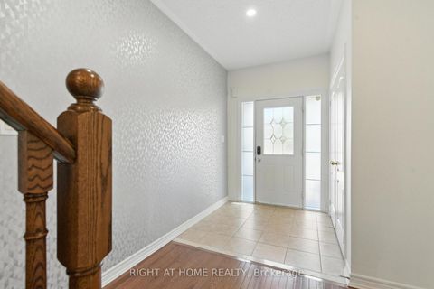Photo 3 at 215 Canada Drive, Vellore Village, Vaughan