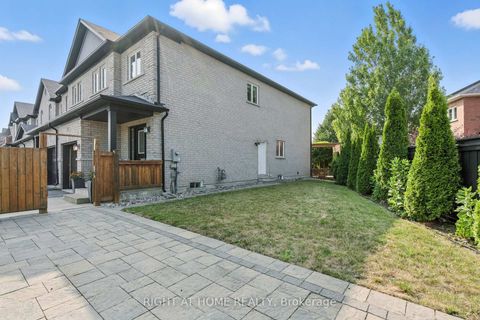 Photo 32 at 215 Canada Drive, Vellore Village, Vaughan