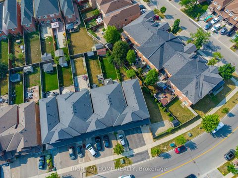 Photo 39 at 215 Canada Drive, Vellore Village, Vaughan